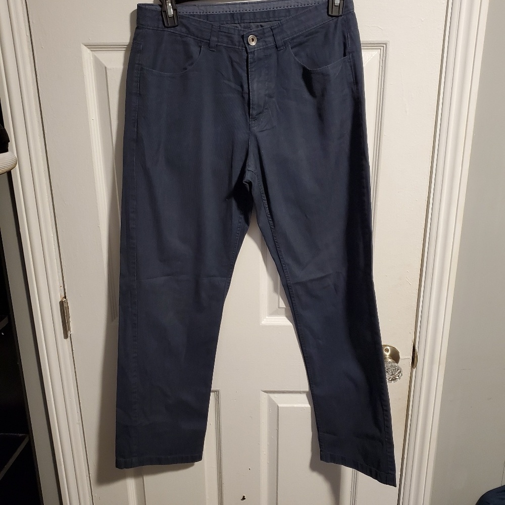 Calvin Klein Jean's straight fit